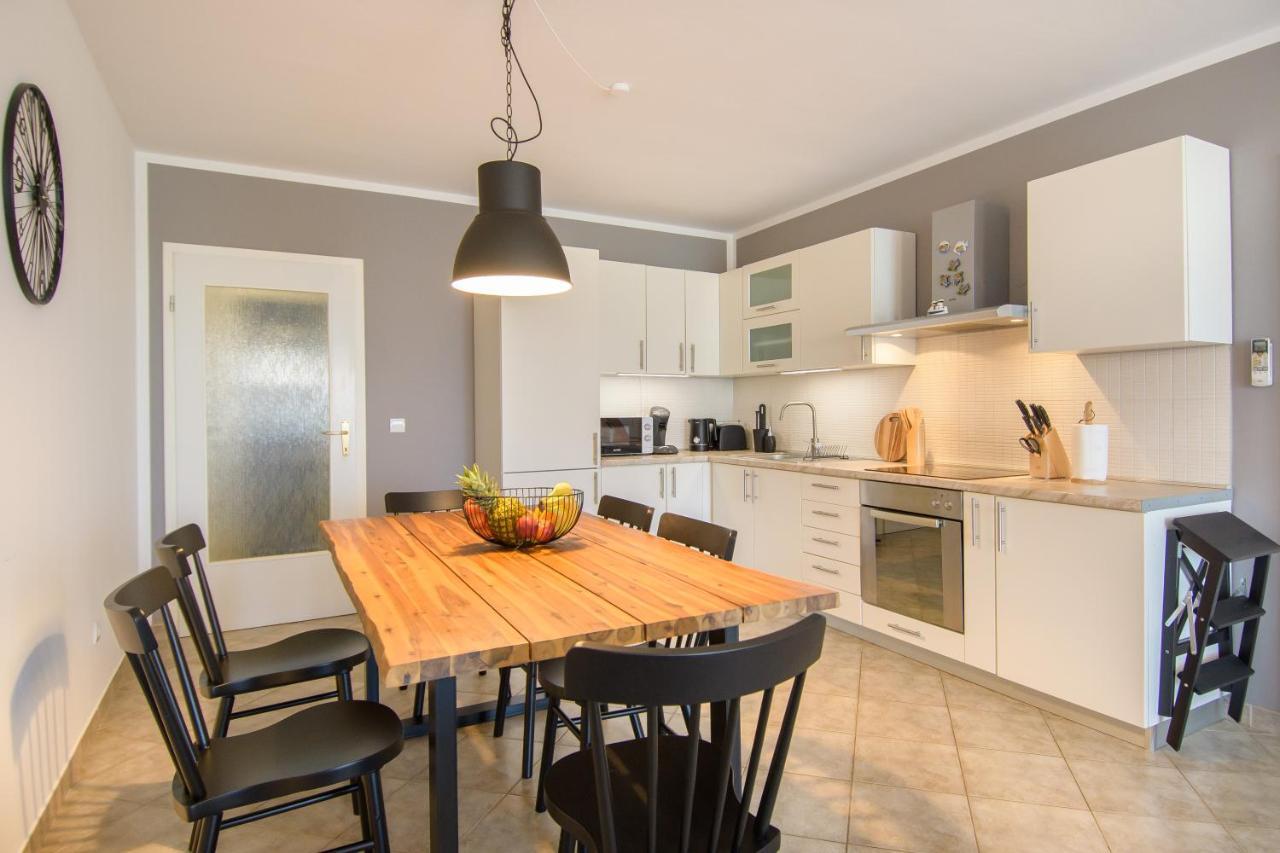 Aurea Novigrad Apartment Novigrad  ภายนอก รูปภาพ